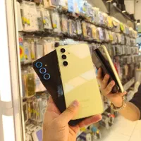 خریدار گوشی های سامسونگ تست در ده دقیقه تسوبه