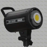 ویدئولایت 200وات