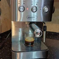 فروش یک دستگاه اسپرسوساز خانگی