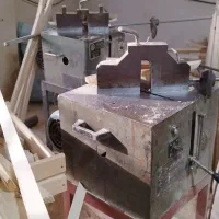 نجاری با آلومینیوم بر بوم نقاشی (فقط برش زاویه)