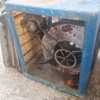 کولرآبی بزرگ|کولر آبی|شیراز, میانرود|دیوار