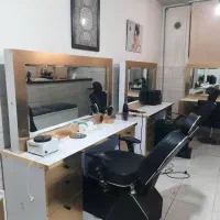 نصف قیمت توافقی|آرایشگاه و سالن‌های زیبایی|شهریار, شهریار|دیوار