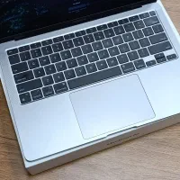 Mac Air 2020 با رم ۸ حافظه ۲۵۶|رایانه همراه|مشهد, کوثر|دیوار