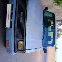 مزدا وانت یک لکه رنگ