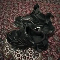 کفش|کیف، کفش، کمربند|قرچک, قشلاق جیتو|دیوار