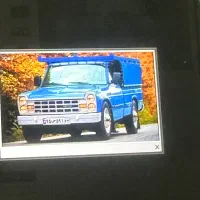 به راننده و کارگر نیازمندم.