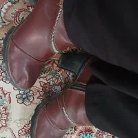 نیم بوت قرمز درحد نو سایز۳۸قیمت ۳۷۰ت