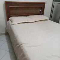 تخت دو نفره