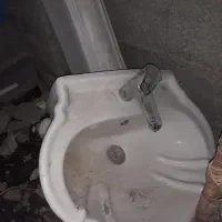 روشویی همراه شیر