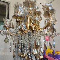 یک عدد لوستر 11شعله و دوعدد لوستر اتاق خواب