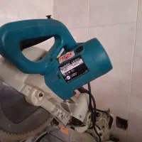 فارسی بر ماکیتا اصلی|ابزارآلات|آبیک, |دیوار