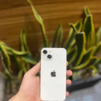اپل iPhone 13 با حافظهٔ ۱۲۸ گیگابایت