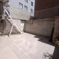 منزل دربستی /منیریه معیری پیران عقل/ولی عصر|اجارهٔ خانه و ویلا|تهران, منیریه|دیوار