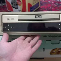 ویدیو سی دی به همراه دسته بازی