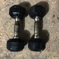 دمبل ۵ کیلویی