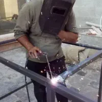 آهنگری عدالت اجرای تخصصی و حرفه‌ای بادو دهه سابقه