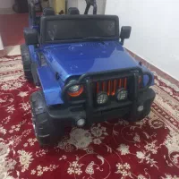 فروش ماشین شارژی جیپ رنگ آبی پر رنگ نوه