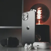 اپل iPhone 12 Pro Max با حافظهٔ ۲۵۶ گیگابایت