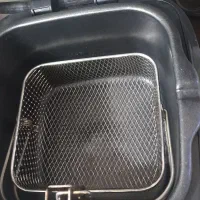 سرخ کن باروغن درحدنوسالم تمیزشیک و کم کارکرده|اجاق گاز و لوازم برقی پخت‌وپز|کرج, کرج نو|دیوار