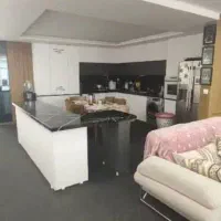 اپارتمان نوساز صدرا