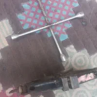 جک و آچار چهارپر
