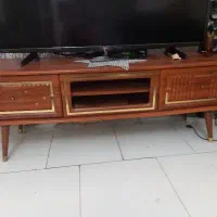 میز تی وی در حد خیلی خیلی نو ۱۴۰ سانت