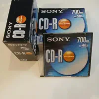 تعدادی دی وی دی و سی دی خام اصل سونی و مکسل