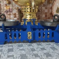 ماکت ترازوی قدیمی چوبی و گرامافون موزیکال|مجسمه، تندیس، ماکت|مشکین‌دشت, |دیوار