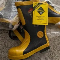 چکمه عملیاتی اتشنشانی زد اسید آتیش