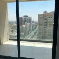 ۲۱۵ متر تاپ لوکیشن سپند