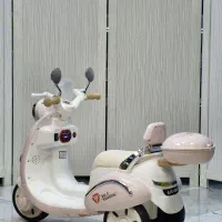 ماشین شارژی موتورشارژی کاسه چراغ گردباکس دار|اسباب‌‌بازی|تهران, پرستار|دیوار