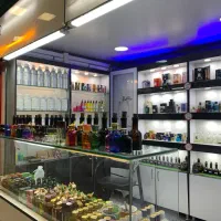 نیازمند فروشنده عطر و ادکلن خانم با درآمد بالا