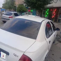 تیبا صندوقدار