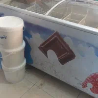 یخچال بستنی