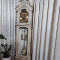ساعت ایستاده