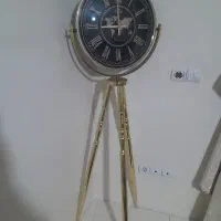 ساعت ایستاده شیک