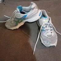 کتونی اورجینال ( تاناکورا ) سایز ۴۰|کیف، کفش، کمربند|نهاوند, |دیوار