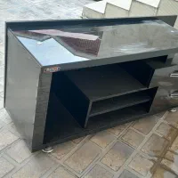 زیر تلوزیون