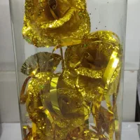 گل مصنوعی با تنگ