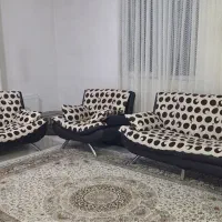 مبل راحتی ۷نفره همراه عسلی