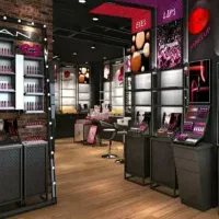 استخدام فروشنده حرفه ای در دفتر تحاری