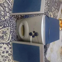 دوعدد اسپیکر، کامپیوتر