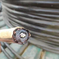 کابل برق دریایی لاستیکی جوشکاری ضد اسید و روغن|ماشینآلات صنعتی|بندر کنگان, |دیوار