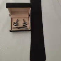 کراوات ودکمه سردست و گیره کراوات
