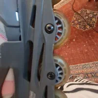 اسکیت رولربلید|دوچرخه، اسکیت، اسکوتر|پرند, فاز ۱|دیوار