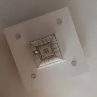 سه عدد لوستر|لوستر و چراغ آویز|شیراز, ترمینال باربری|دیوار