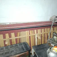 تخت آهنی
