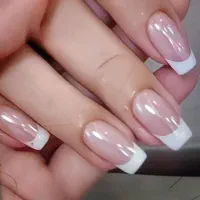 خدمات کاشت ناخن و بافت مو