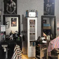 آرایشگر|استخدام درمانی، زیبایی، بهداشتی|پرند, فاز ۲|دیوار