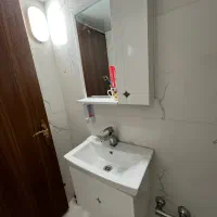 روشویی و آینه کمد دار|مصالح و تجهیزات ساختمان|بروجن, |دیوار